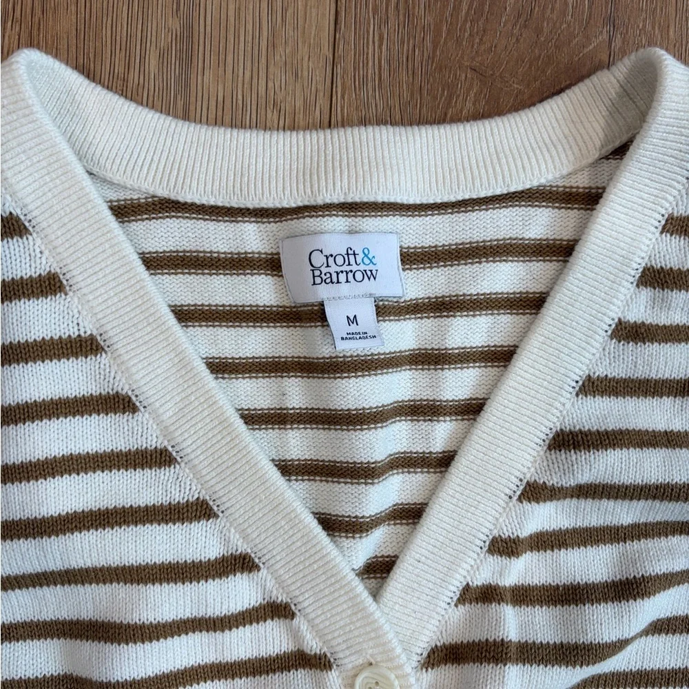 Croft & Barrow Striped Sweater Vest Women’s Medium Cream Brown Button Front Knit